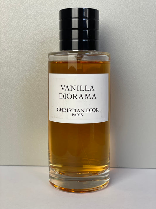 Vanilla Diorama - Decant