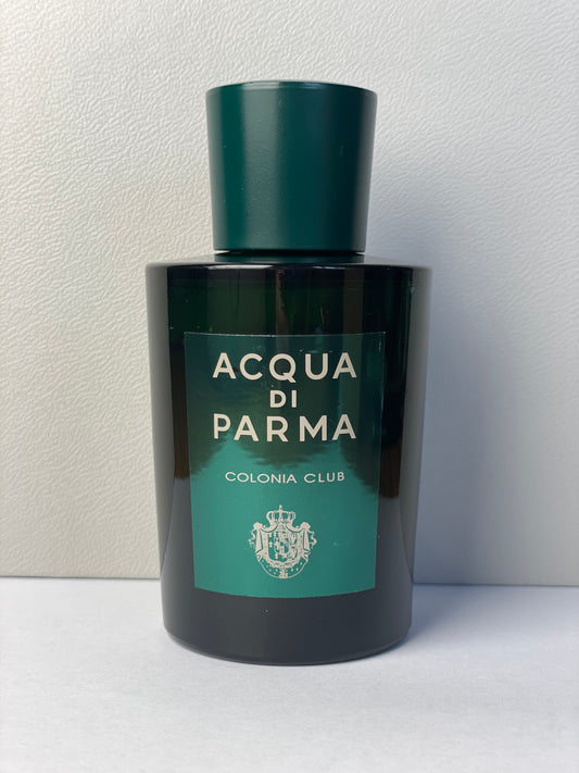 Colonia Club - Décant