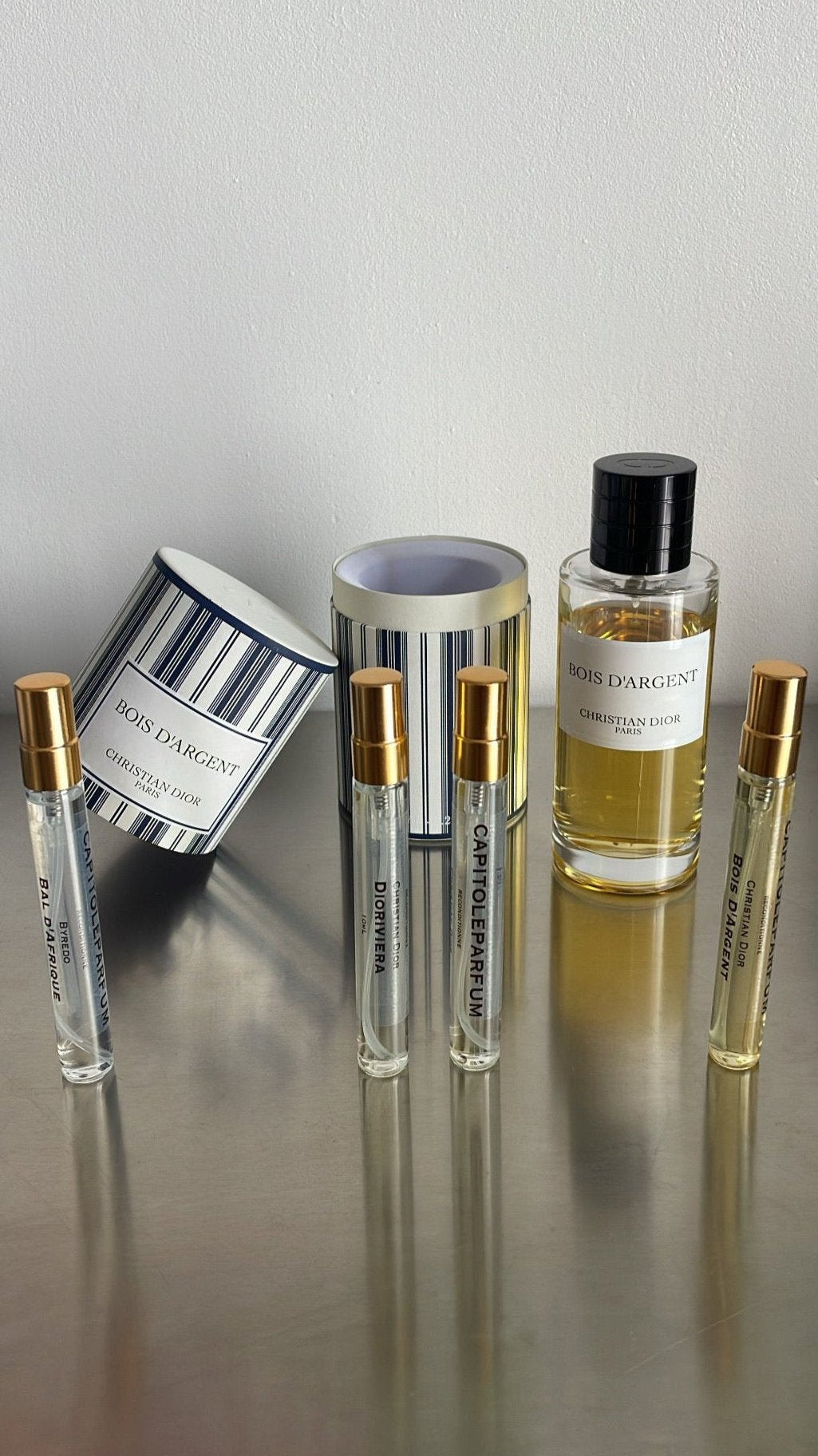 Flacons de parfum Dior Bois d'Argent et échantillons CapitoleParfum