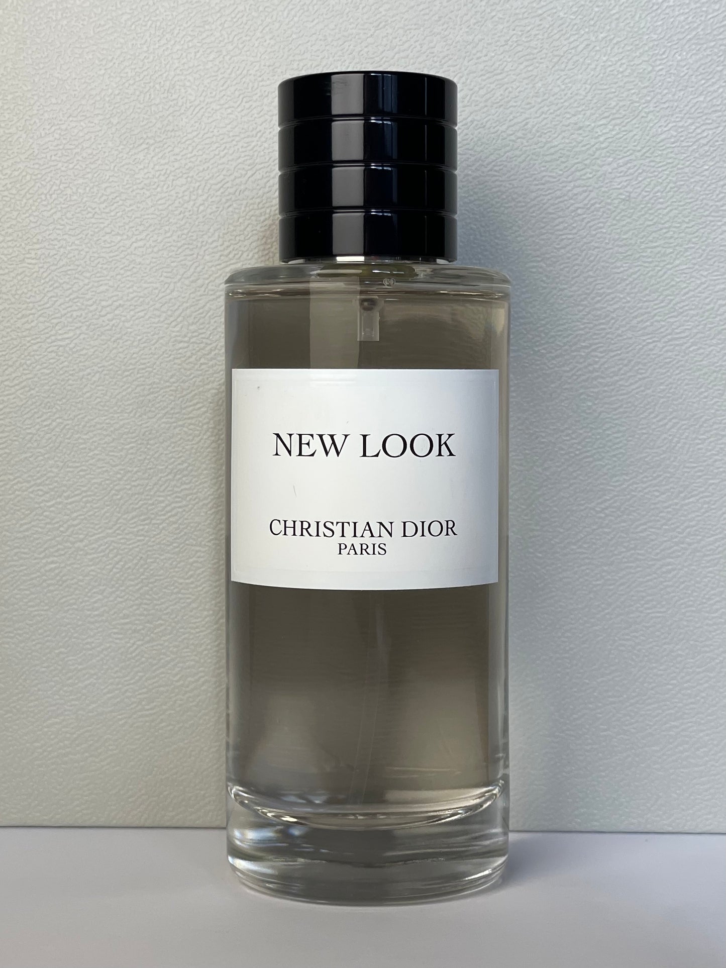 Parfum Christian Dior New Look Collection  Privée Paris 125 mL CapitoleParfum pour décants authentiques