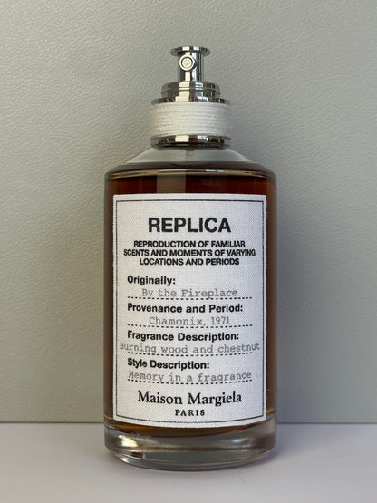 Replica By the Fireplace Parfum Maison Margiela Paris 100mL Chamonix 1971 Bois Châtaigne Burning Wood Chestnut CapitoleParfum